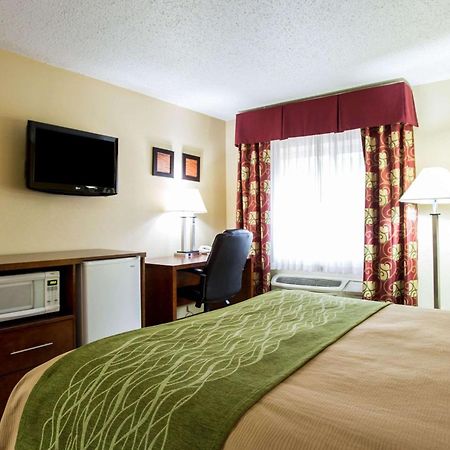 Comfort Inn Columbia -Bush River Exterior foto