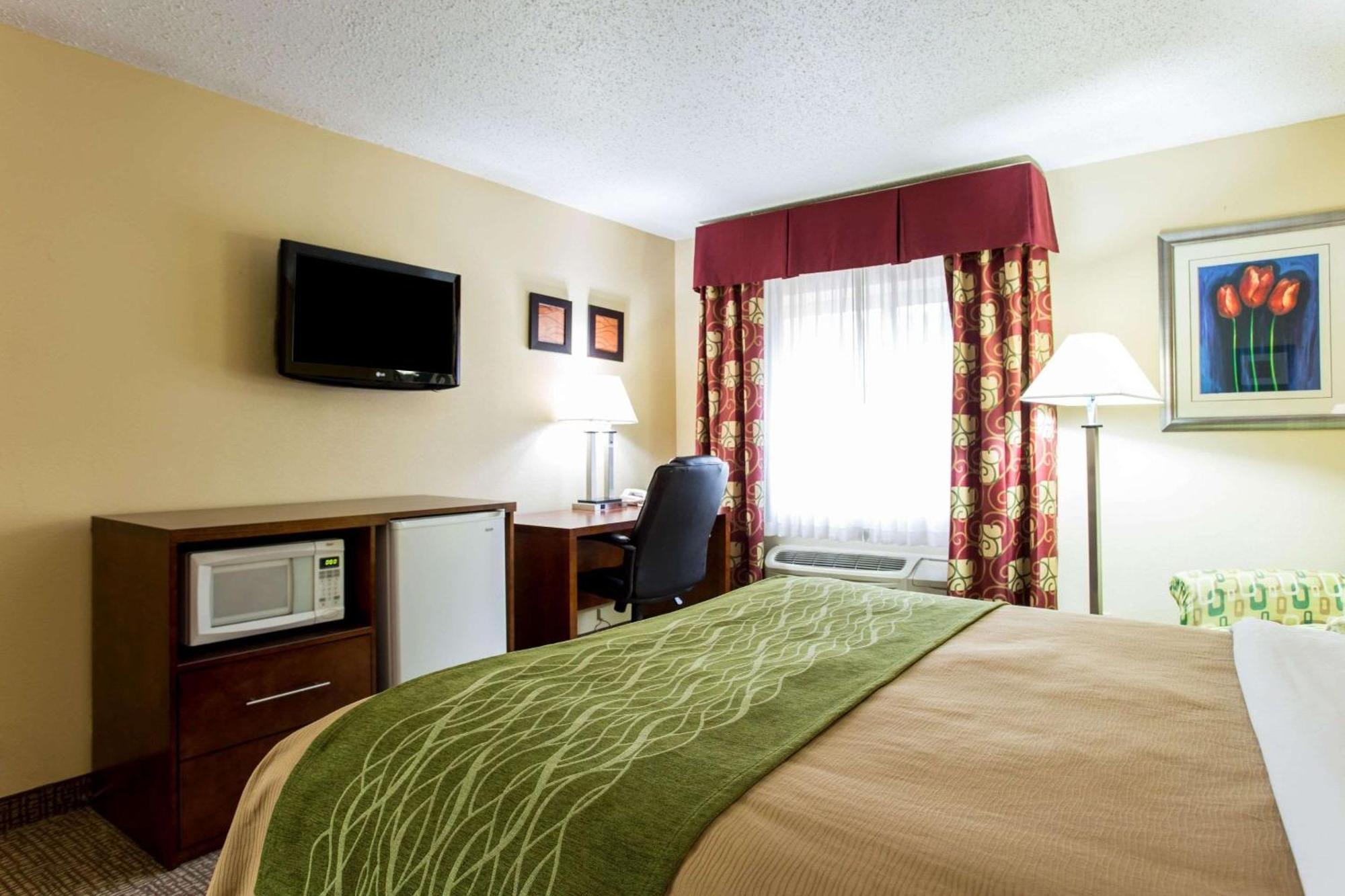 Comfort Inn Columbia -Bush River Exterior foto