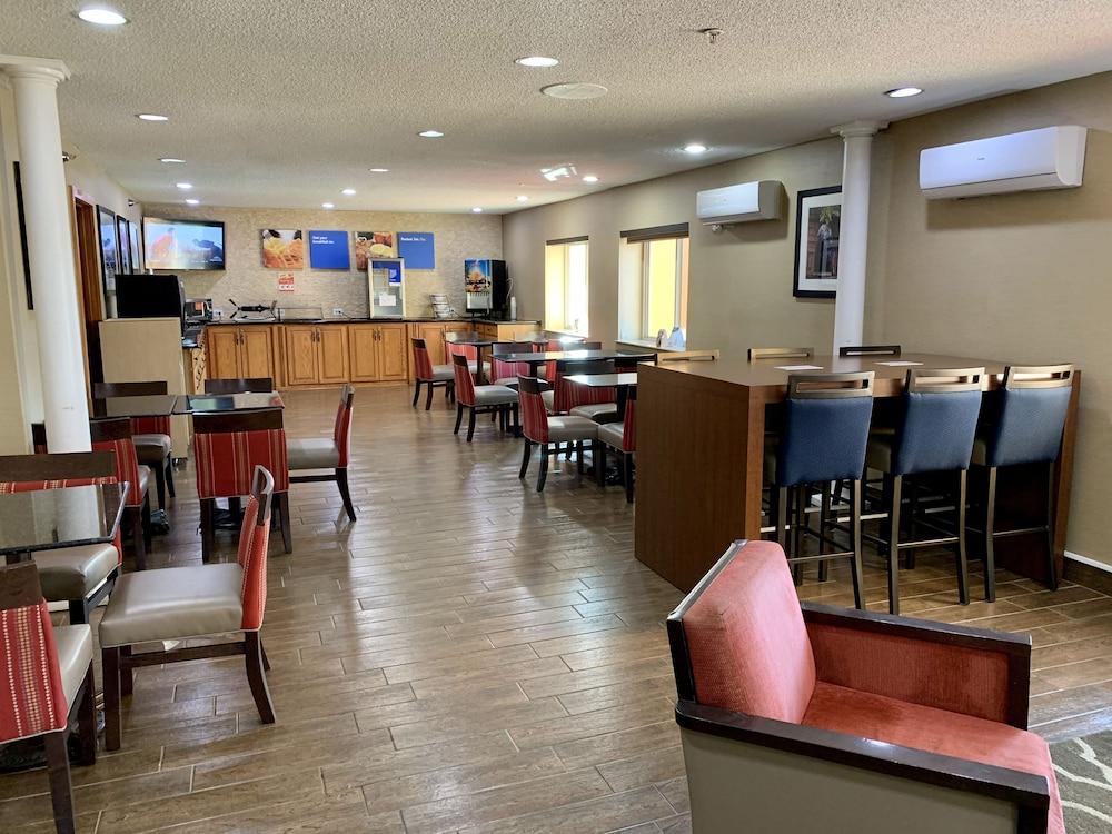 Comfort Inn Columbia -Bush River Exterior foto